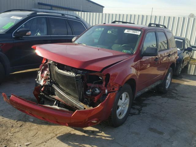 1FMCU9D79CKB01037 - 2012 FORD ESCAPE XLT MAROON photo 2