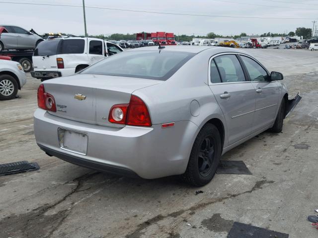 1G1ZG57B68F262856 - 2008 CHEVROLET MALIBU LS Gümüş foto 4