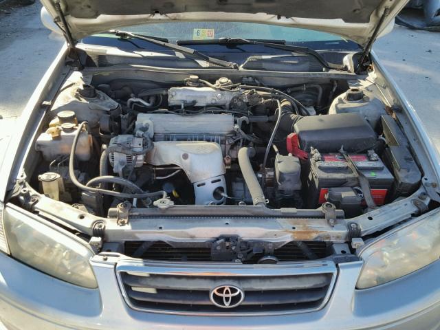 4T1BG22K91U828861 - 2001 TOYOTA CAMRY CE SILVER photo 7