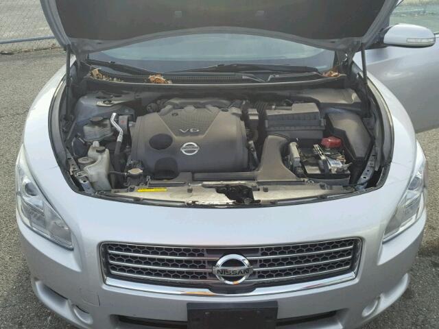 1N4AA5AP8BC869771 - 2011 NISSAN MAXIMA S SILVER photo 7