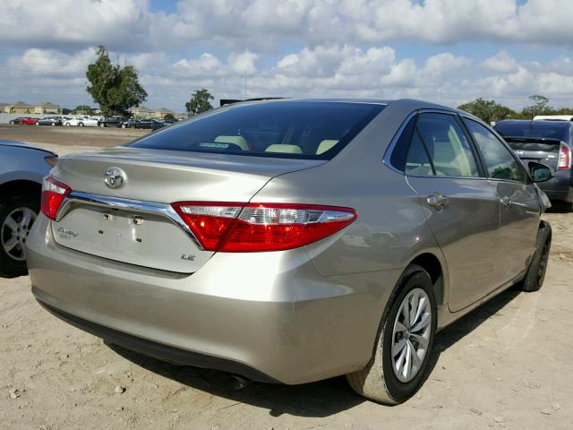 4T1BF1FK3HU273262 - 2017 TOYOTA CAMRY LE ოქროსფერი ფოტო 4
