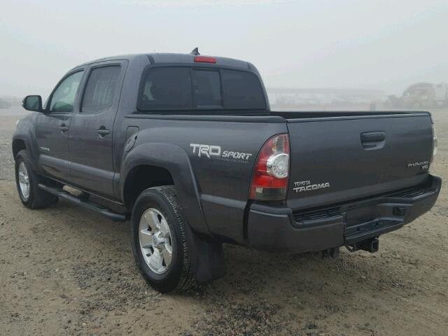 5TFJU4GN4FX081120 - 2015 TOYOTA TACOMA DOU GRAY photo 3