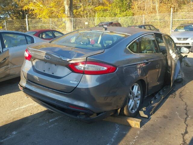 3FA6P0HR5DR161058 - 2013 FORD FUSION SE GRAY photo 4