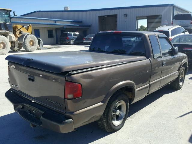 1GCCS19X5X8115234 - 1999 CHEVROLET S TRUCK S1 BROWN photo 4