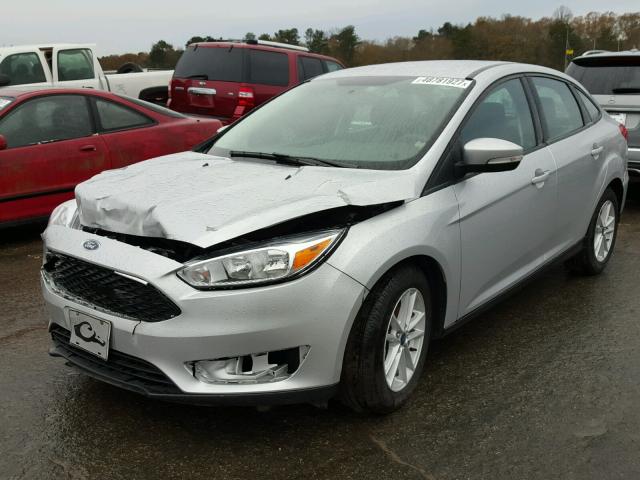 1FADP3F29HL251929 - 2017 FORD FOCUS SE SILVER photo 2