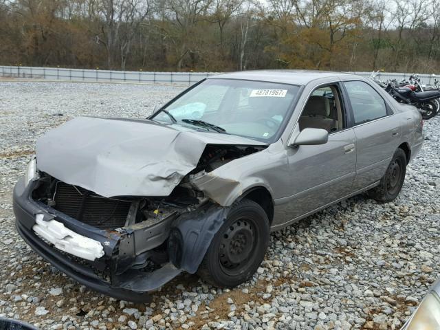 4T1BG22K31U024734 - 2001 TOYOTA CAMRY CE BEIGE photo 2