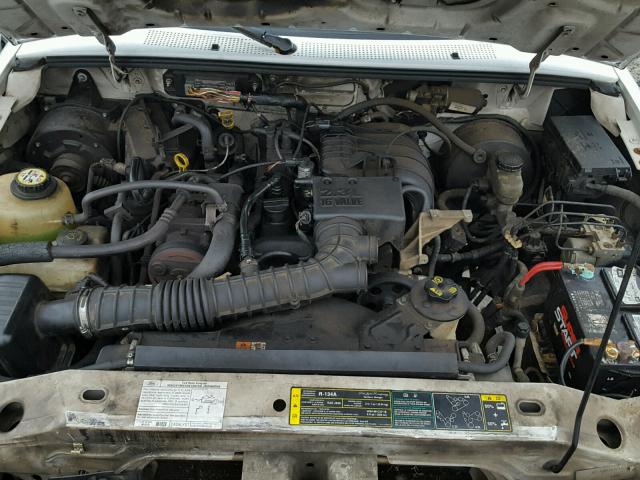 1FTYR10D05PA14786 - 2005 FORD RANGER WHITE photo 7