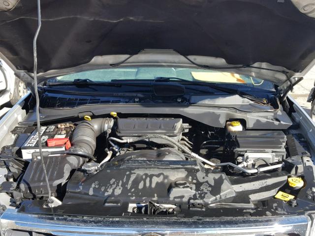 1A8HX58N68F156945 - 2008 CHRYSLER ASPEN LIMI 银色 照片 7