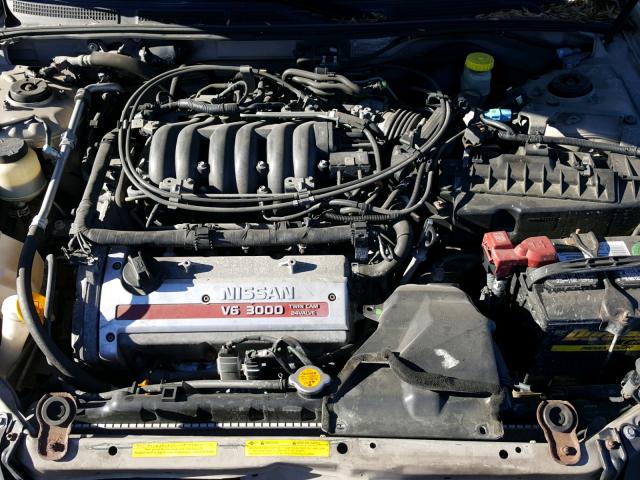 JN1CA31D81T837546 - 2001 NISSAN MAXIMA GXE SILVER photo 7