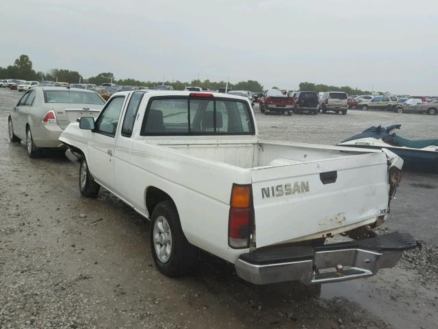 1N6SD16S5TC314223 - 1996 NISSAN TRUCK KING WHITE photo 3