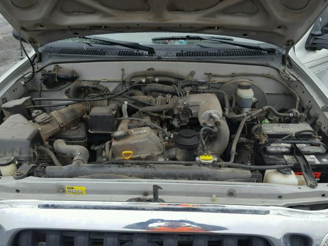 5TEWM72NX2Z130144 - 2002 TOYOTA TACOMA XTR SILVER photo 7