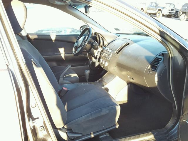 1N4AL11E76C198410 - 2006 NISSAN ALTIMA S GRAY photo 5