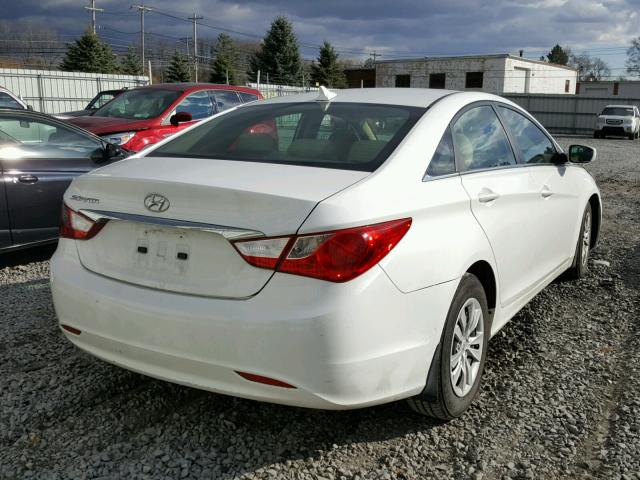 5NPEB4AC5BH146111 - 2011 HYUNDAI SONATA GLS WHITE photo 4