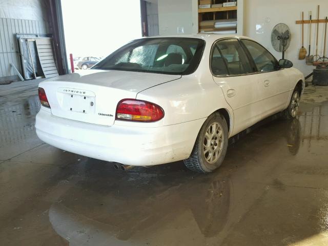 1G3WH52H2YF273808 - 2000 OLDSMOBILE INTRIGUE G WHITE photo 4