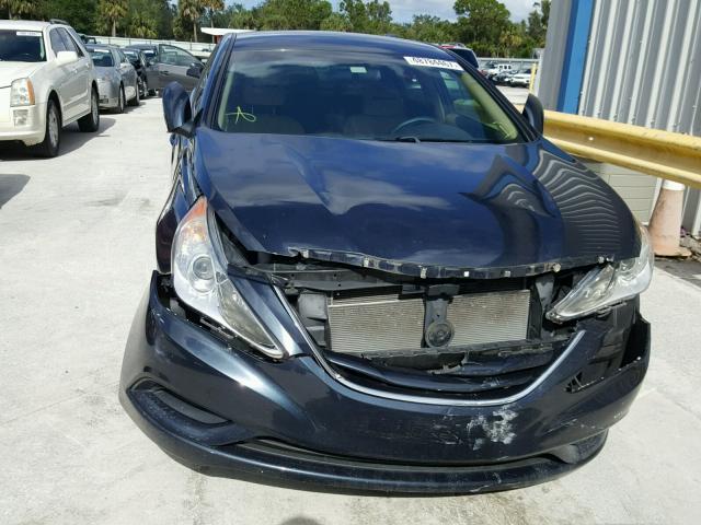 5NPEB4AC3BH128206 - 2011 HYUNDAI SONATA GLS BLACK photo 9