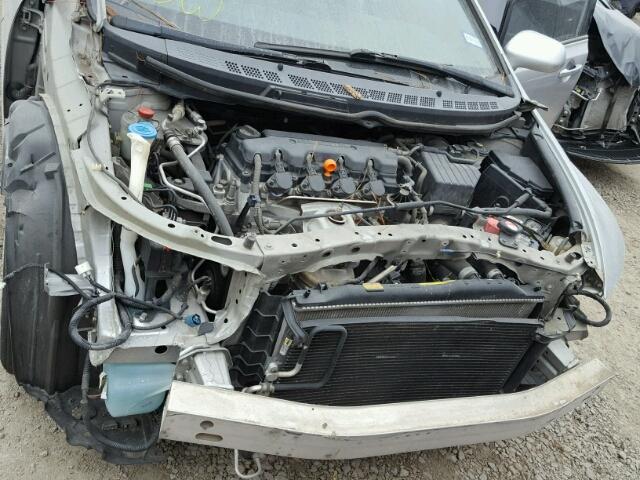 1HGFA16576L030332 - 2006 HONDA CIVIC LX SILVER photo 7