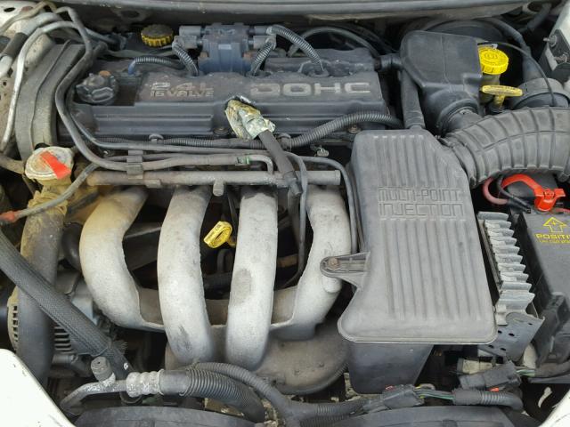 1B3EJ46X8XN676743 - 1999 DODGE STRATUS WHITE photo 7