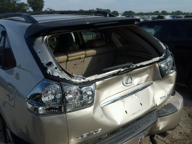 JTJGA31U740040156 - 2004 LEXUS RX 330 GOLD photo 9