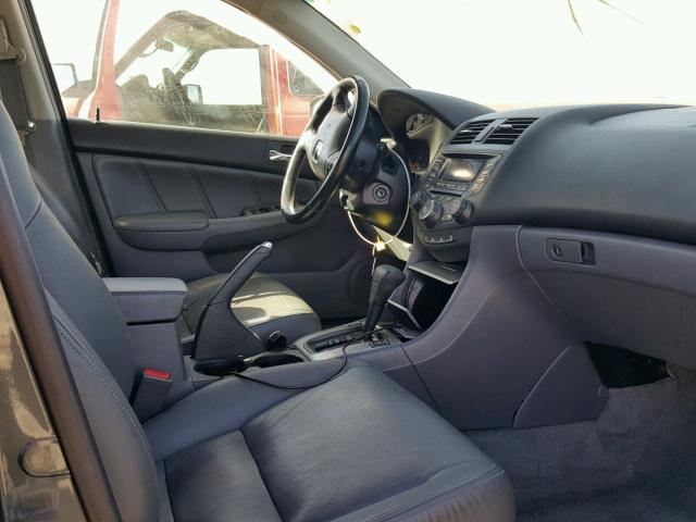 JHMCN36445C018614 - 2005 HONDA ACCORD HYB GRAY photo 5