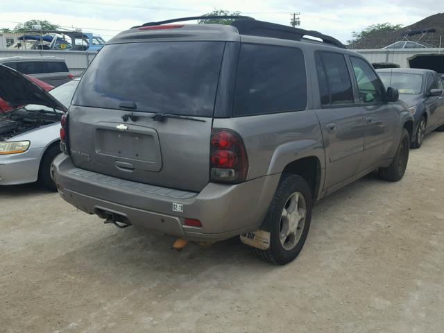 1GNES16S066173397 - 2006 CHEVROLET TRAILBLAZE GRAY photo 4