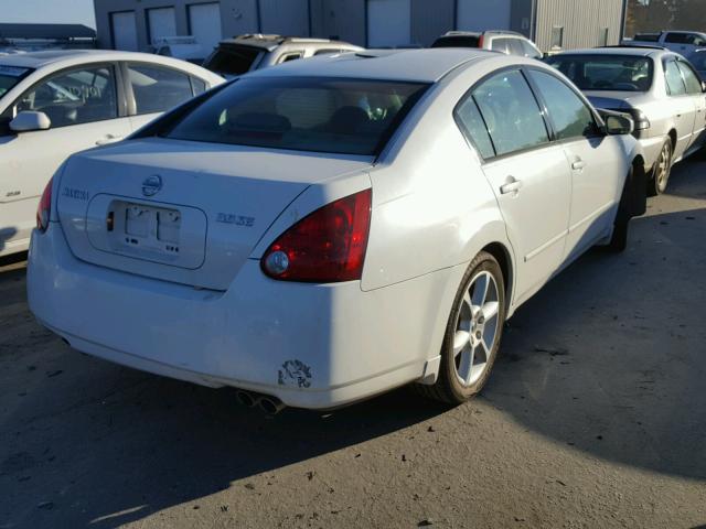 1N4BA41E35C850739 - 2005 NISSAN MAXIMA SE WHITE photo 4