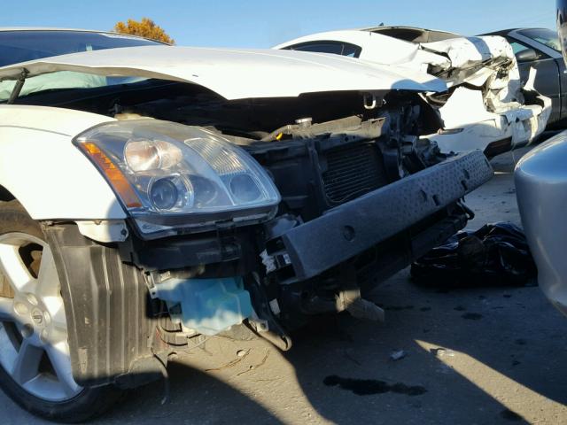 1N4BA41E35C850739 - 2005 NISSAN MAXIMA SE WHITE photo 9