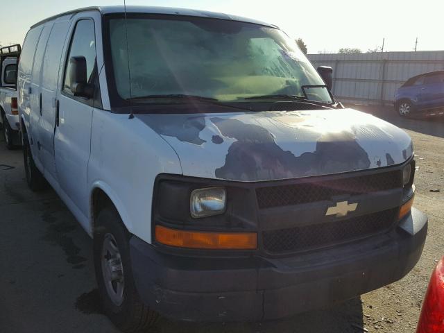 1GCFG15X371118811 - 2007 CHEVROLET EXPRESS G1 WHITE photo 1