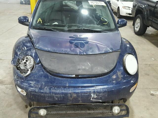 3VWCK21Y43M302820 - 2003 VOLKSWAGEN NEW BEETLE 蓝色 照片 9