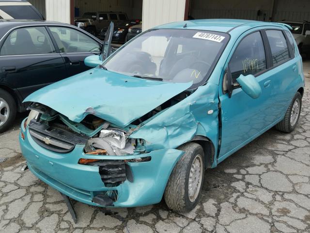 KL1TD62625B447308 - 2005 CHEVROLET AVEO BASE GREEN photo 2