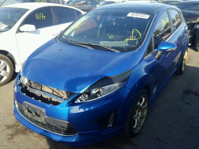 3FADP4FJ1BM172676 - 2011 FORD FIESTA SES BLUE photo 2