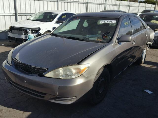 4T1BE32K54U924986 - 2004 TOYOTA CAMRY LE GRAY photo 2