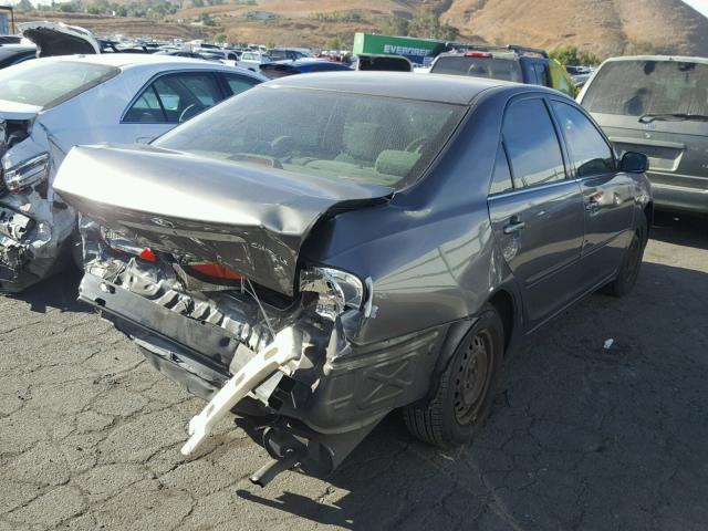 4T1BE32K54U924986 - 2004 TOYOTA CAMRY LE ნაცრისფერი ფოტო 4