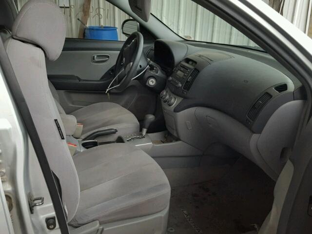 KMHDU46D17U061654 - 2007 HYUNDAI ELANTRA GL SILVER photo 5