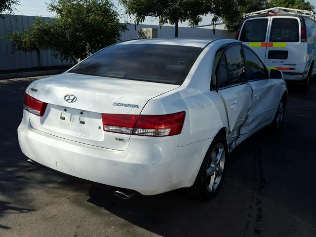 5NPEU46F97H184543 - 2007 HYUNDAI SONATA SE WHITE photo 4