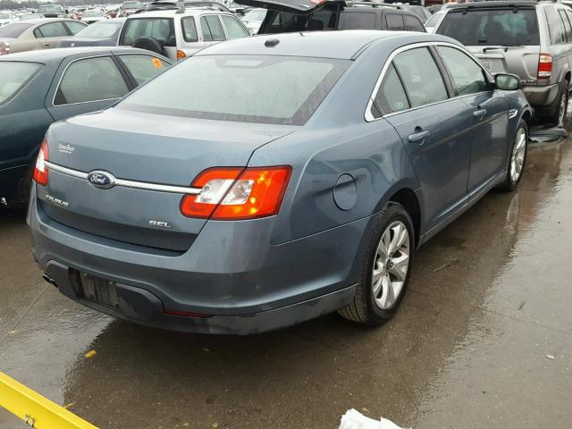 1FAHP2EW2AG156854 - 2010 FORD TAURUS SEL GRAY photo 4