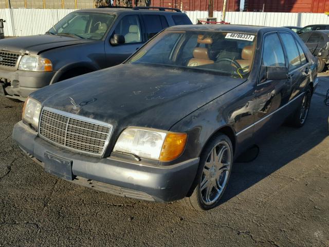 WDBGA32E5PA094725 - 1993 MERCEDES-BENZ 300 SE GRAY photo 2