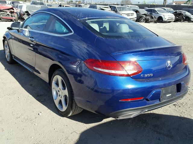 WDDWJ4JB0HF388280 - 2017 MERCEDES-BENZ C 300 蓝色 照片 3