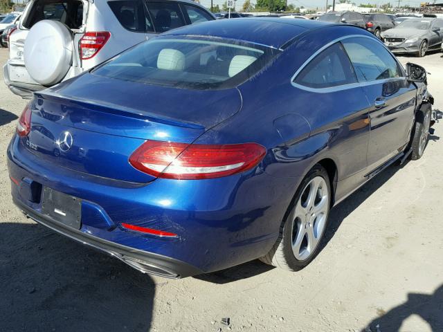 WDDWJ4JB0HF388280 - 2017 MERCEDES-BENZ C 300 蓝色 照片 4