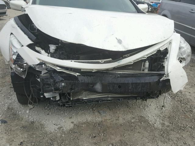 1N4AL3AP3DC146881 - 2013 NISSAN ALTIMA 2.5 WHITE photo 9