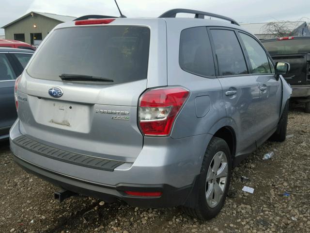 JF2SJAFC7FH599245 - 2015 SUBARU FORESTER 2 SILVER photo 4