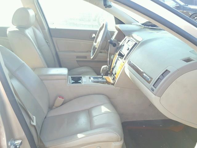 1G6DW677350204498 - 2005 CADILLAC STS GOLD photo 5