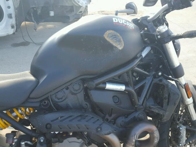 ZDM1RBTS9GB019121 - 2016 DUCATI MONSTER 82 BLACK photo 9