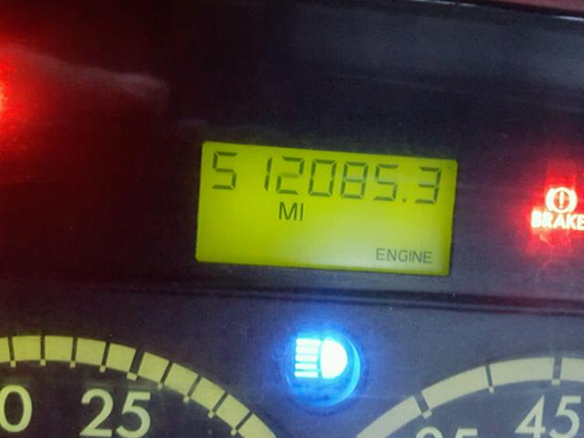 1FUJGEDR2BSAV3324 - 2011 FREIGHTLINER CASCADIA 1 WHITE photo 8