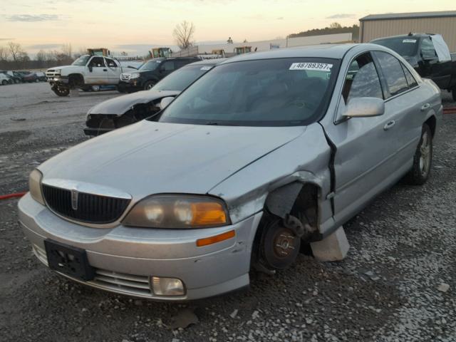 1LNHM87A7YY917630 - 2000 LINCOLN LS SILVER photo 2