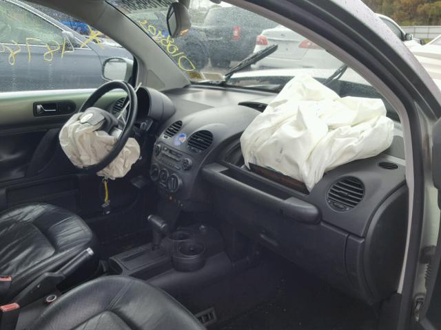 3VWDD21C53M404078 - 2003 VOLKSWAGEN NEW BEETLE მწვანე ფოტო 9