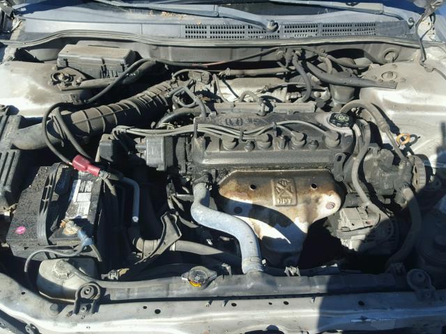 1HGCF86681A133012 - 2001 HONDA ACCORD VAL SILVER photo 7