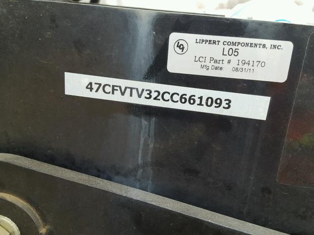 47CFVTV32CC661093 - 2012 DUTC VOLTAGE WHITE photo 10