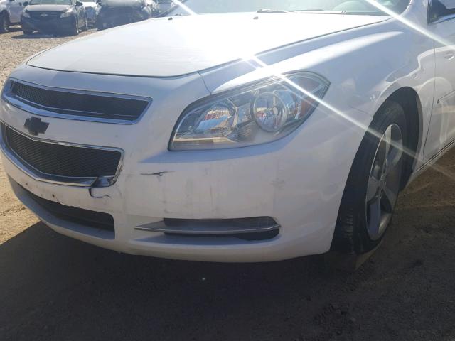 1G1ZC5EU8CF155378 - 2012 CHEVROLET MALIBU 1LT WHITE photo 9