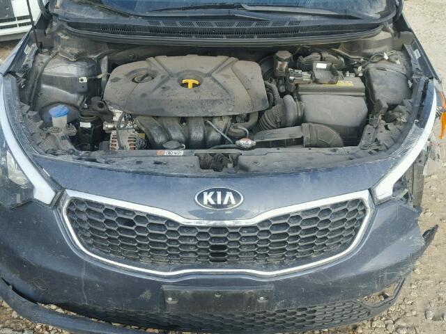 KNAFX4A64E5232494 - 2014 KIA FORTE LX GRAY photo 7