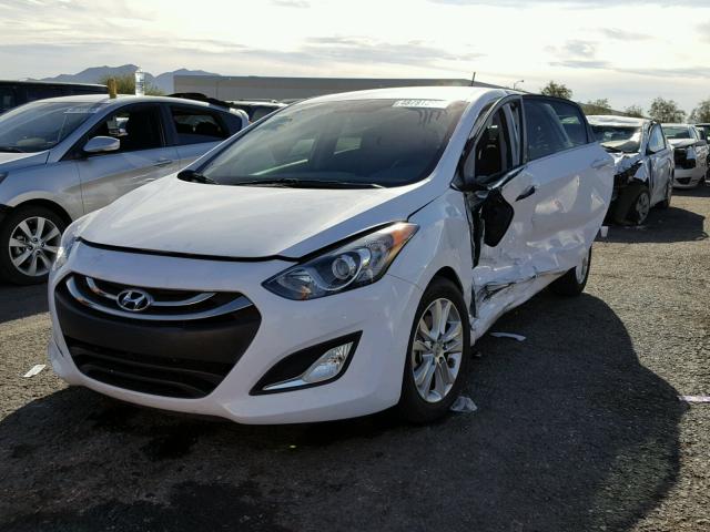 KMHD35LH6EU220195 - 2014 HYUNDAI ELANTRA GT WHITE photo 2